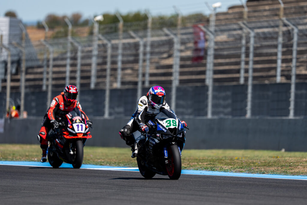 Juan Francisco Risueño compitiendo para el equipo ITALIKA Racing en la Fecha 6 del WorldSPB 2026, en Magny-Cours, Francia.